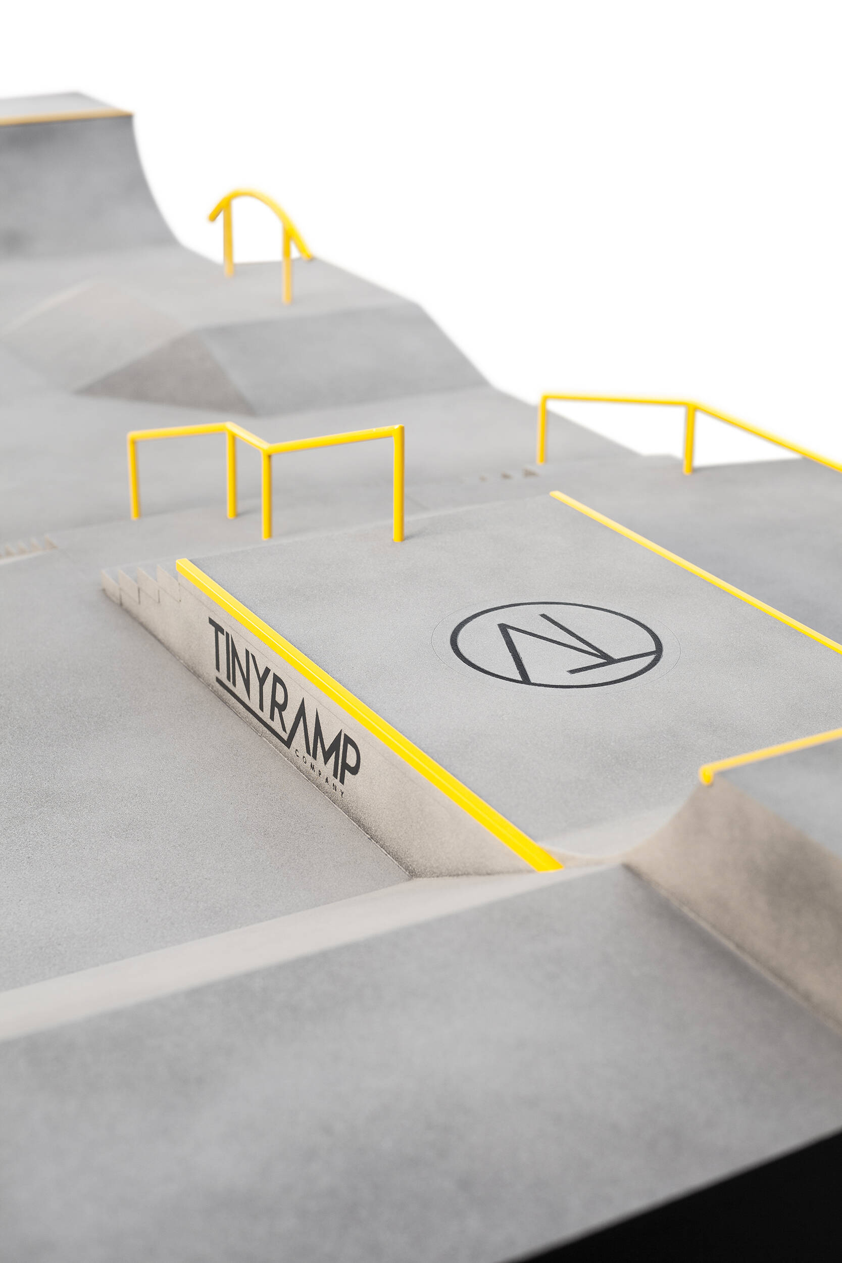 Fingerboard Mini Ramp Ree The Vault Fingerboards | Tiny Ramp Company